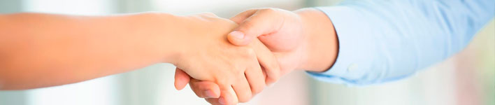 Cliente y Proveedor dándose la mano